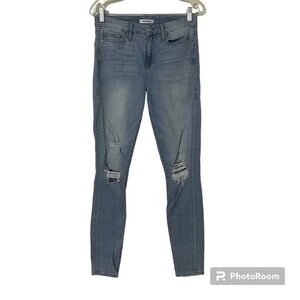 Good American | High Rise Good Legs Jeans in Blue020, Light  Wash
